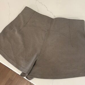 Lululemon ribbed softstreme HR short 2” - Nomad